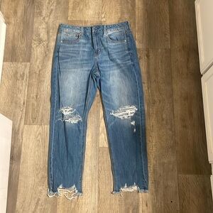 American Eagle high rise tomgirl jean